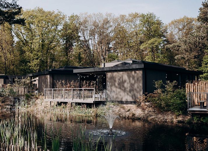 Verblijf 570773 • Vakantiewoning Utrechtse Heuvelrug • Luxe Waterlodge + hottub