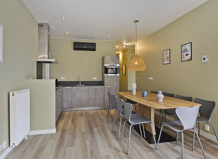 Unterkunft 570792 - Ferienhaus Utrechtse Heuvelrug - 10-persoons lodge met dipping pool en guest house