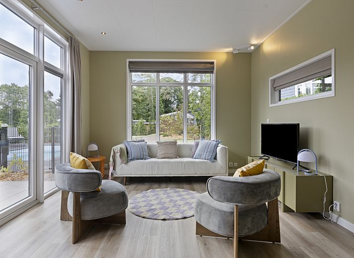 Unterkunft 570792 - Ferienhaus Utrechtse Heuvelrug - 10-persoons lodge met dipping pool en guest house