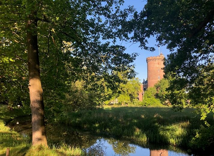 Vakantiehuisje in Driebergen-Rijsenburg, Utrechtse Heuvelrug, met historisch kasteeluitzicht.