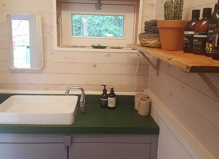 Knusse binnenruimte van Vakantiehuisje in Driebergen-Rijsenburg, Utrechtse Heuvelrug.