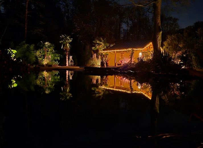 Huisje in Woudenberg omgeven door weelderige natuur op de Utrechtse Heuvelrug in Utrecht.
