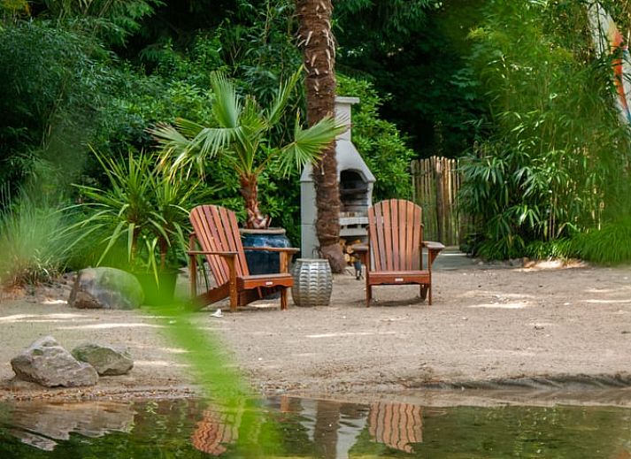 Waterval bij Huisje in Woudenberg, vakantiehuis in de Utrechtse Heuvelrug, Utrecht.