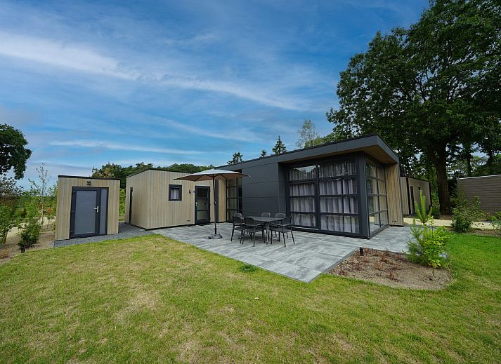 Freistehendes Haus in Maarn mit moderner Architektur und Terrasse, gelegen auf dem Utrechtse Heuvelrug im grnen Maarn.