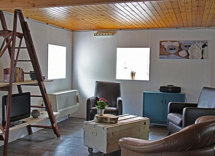 Cottage in Achterveld, ein charmantes Ferienhaus auf dem Utrechter Huegelruecken, umgeben von gruenen Gaerten und ruhiger Natur in Utrecht.