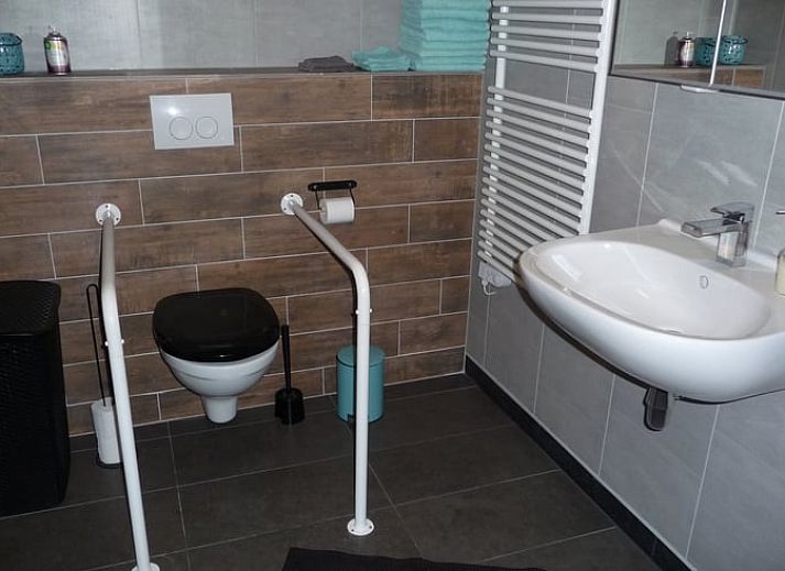 Cottage in Achterveld, Ferienhaus auf dem Utrechter Huegelruecken, umgeben von ueppigen Gaerten und ruhiger Natur in Utrecht.