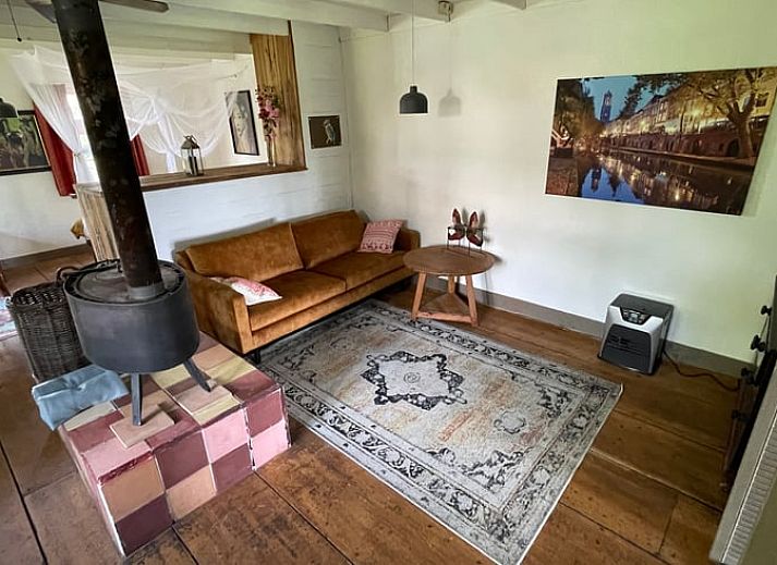 Terras van Huisje in Kockengen met uitzicht op de natuur, ideaal voor ontspanning in Utrecht eo, Utrecht.