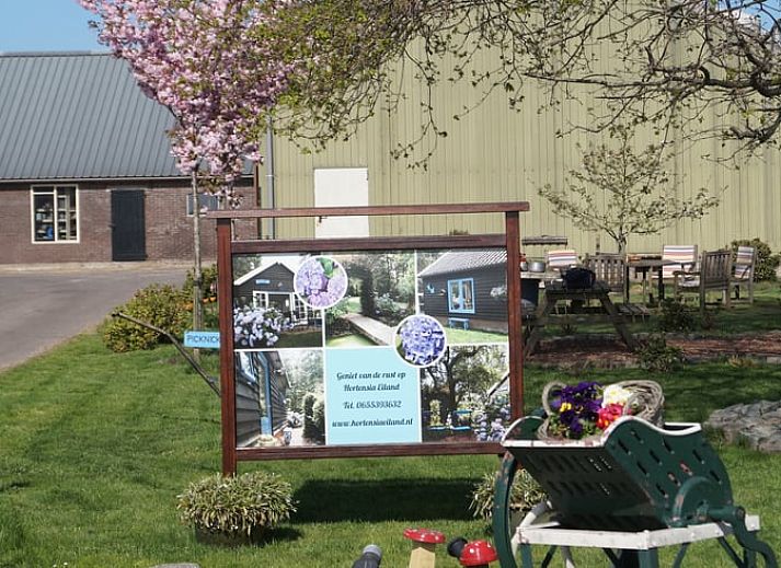Charmantes Ferienhaus Cottage in Zegveld mit gemuetlicher Veranda in Zegveld, Utrecht eo, Utrecht.