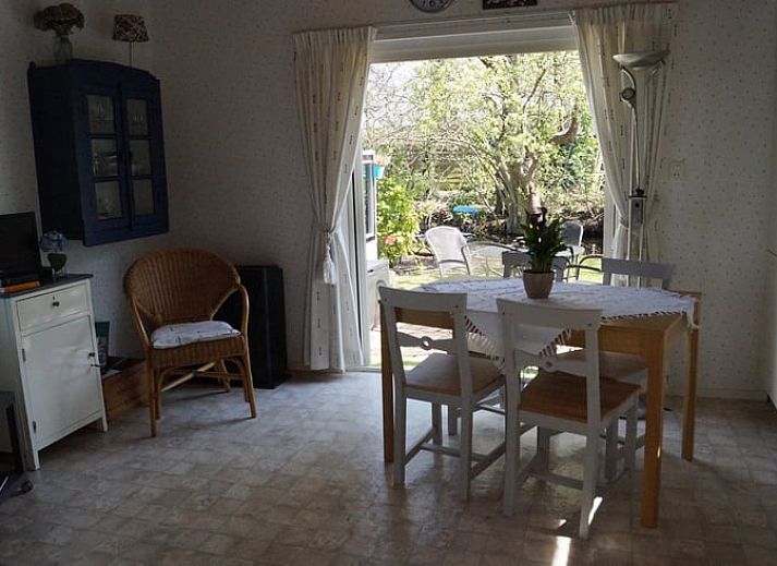 Sonnige Terrasse im Cottage in Zegveld, ideal fuer Entspannung in Zegveld, Utrecht eo, Utrecht.