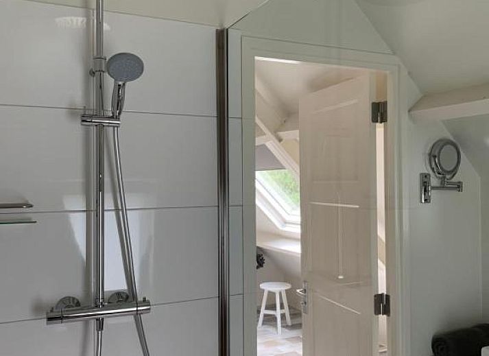 Guest house 583802 - Holiday property Noord Limburg - Bed & breakfast Heitse