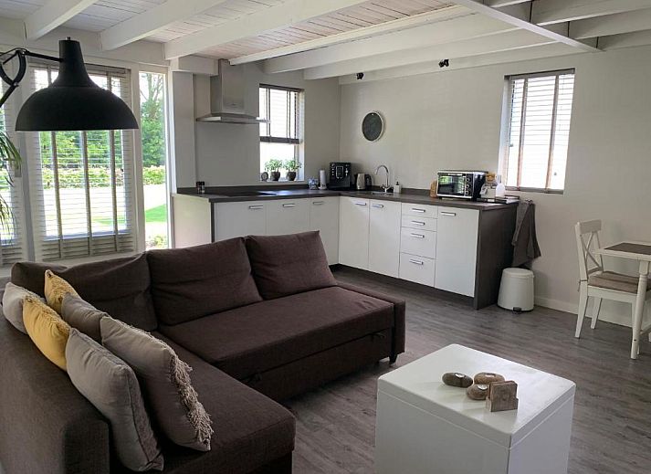 Guest house 583802 - Holiday property Noord Limburg - Bed & breakfast Heitse