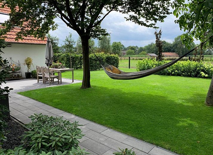Guest house 583802 - Holiday property Noord Limburg - Bed & breakfast Heitse