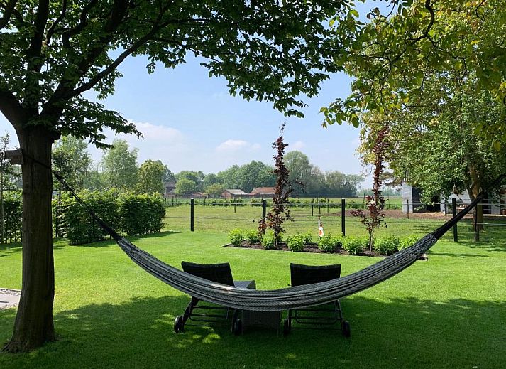 Guest house 583802 - Holiday property Noord Limburg - Bed & breakfast Heitse