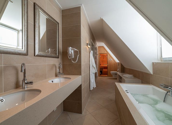 Guest house 590205 - Holiday property Noord-Beveland - Vakantiehuis Ganuenta