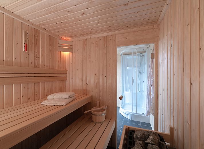 Modern sauna and shower in Holiday Home Ganuenta, Colijnsplaat, North Beveland for ultimate relaxation.