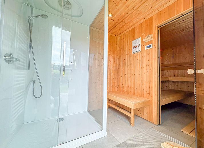 Coast and Calm 63 vakantiehuis met ruime tuin en jacuzzi in Colijnsplaat, Noord-Beveland, Zeeland