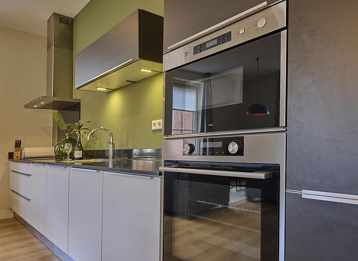 Luxury sauna inside Sauna Zee vacation home in Colijnsplaat, North Beveland, Zeeland.