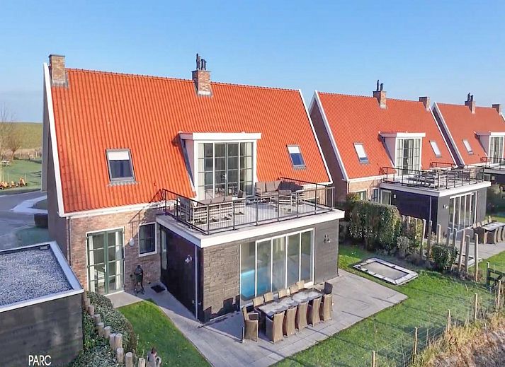 Verblijf 590237 • Vakantiewoning Noord-Beveland • Villa Aqua de Luxe