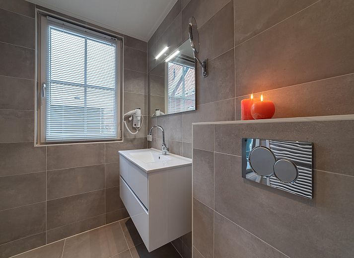 Unterkunft 590256 - Ferienhaus Noord-Beveland - Charming Beveland met jacuzzi en buitensauna