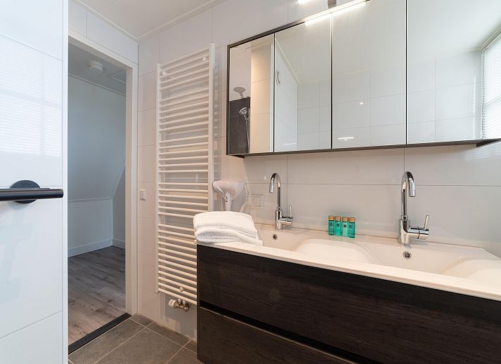 Verblijf 590259 - Vakantiewoning Noord-Beveland - 6 persoons vrijstaand met sauna - 1
