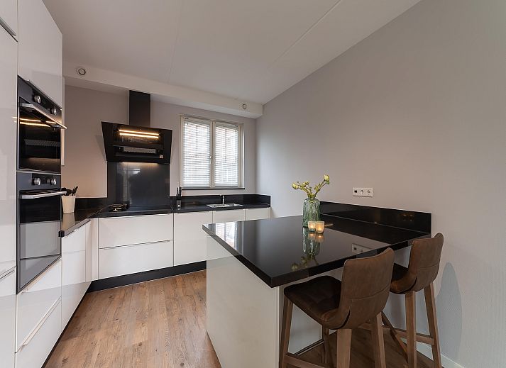 Guest house 590264 - Holiday property Noord-Beveland - Zeeuwse Pracht 8 p welness