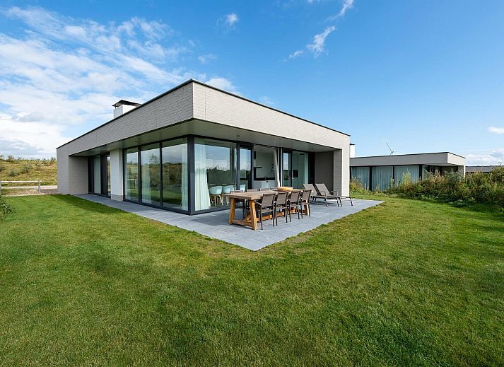 Modernes Wohnzimmer im Ferienhaus Duinvallei 25 | De Groote Duynen, Kamperland, Noord-Beveland, Zeeland.