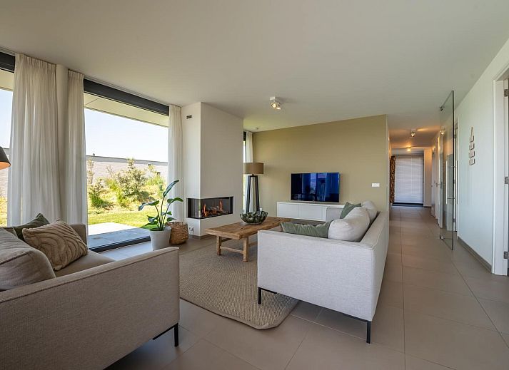 Winterse omgeving van Duinvallei 29 | De Groote Duynen, Kamperland. Vakantiehuis in besneeuwd landschap, Noord-Beveland, Zeeland.