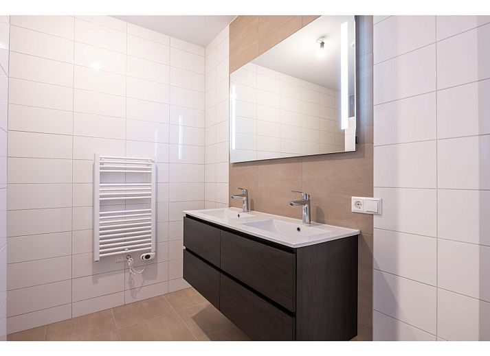 Guest house 5903174 - Apartment Noord-Beveland - Harbour Loft1J-havenzicht