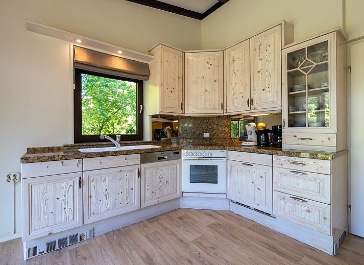 Gemuetliche Essecke in Wilgenlaan 1 | Ruiterplaat, Ferienhaus in Kamperland, mit moderner Einrichtung.