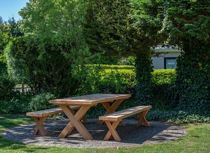 Gemuetliche Sitzecke in Wilgenlaan 1 | Ruiterplaat, Ferienhaus in Kamperland, mit viel Tageslicht.