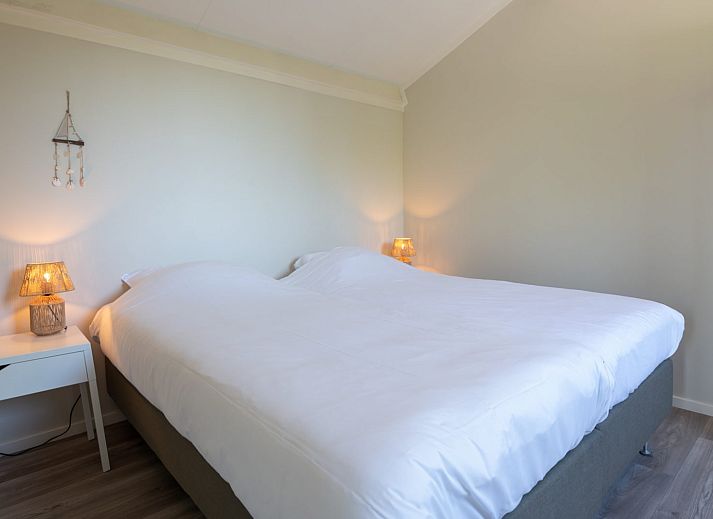 Terrasse von Wilgenlaan 1 | Ruiterplaat, Ferienhaus in Kamperland, ideal fuer Mahlzeiten im Freien.