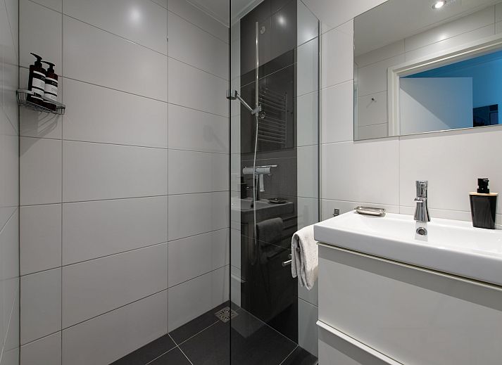 Guest house 5903193 - Holiday property Noord-Beveland - Dennenlaan 17