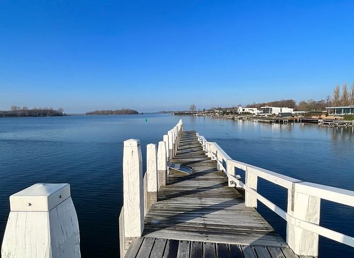 Moderne Kueche im Ferienhaus in Kamperland, ausgestattet mit allen Annehmlichkeiten in Zeeland.