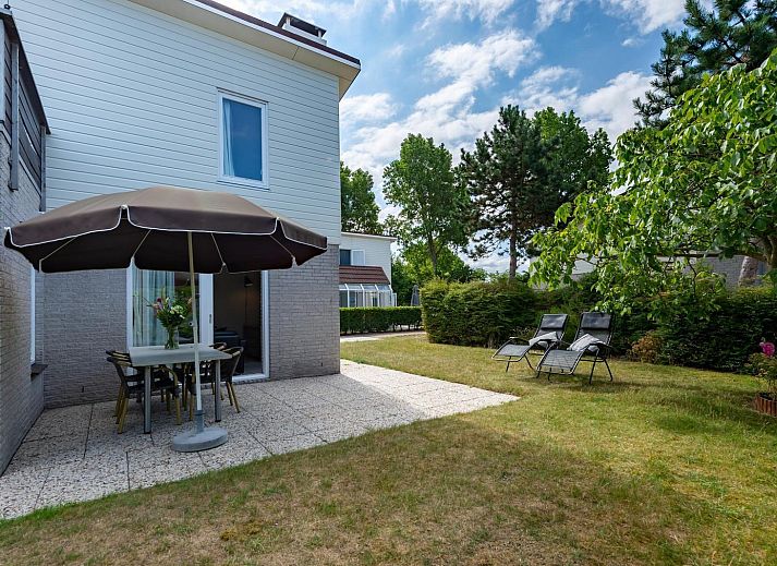 VZ1170 Vakantiebungalow in Kamperland met ruime tuin en terras, ideaal voor ontspanning in Noord-Beveland, Zeeland.
