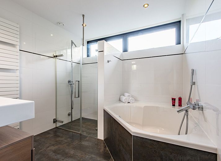 Verblijf 5903354 - Vakantiewoning Noord-Beveland - Beukenlaan 1 | Ruiterplaat