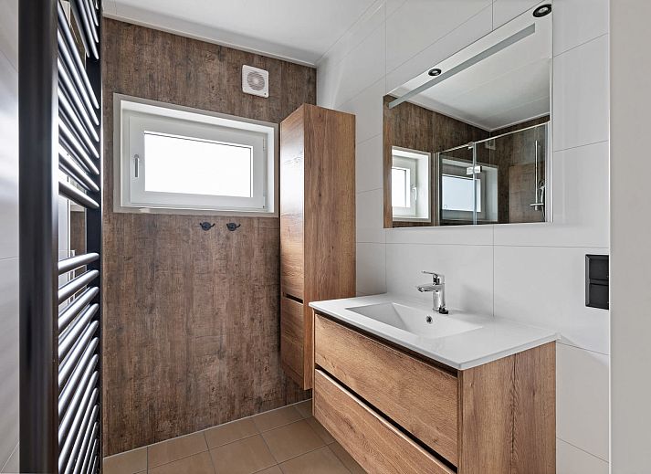 Guest house 5903360 - Chalet Noord-Beveland - Chalet de Golfbreker