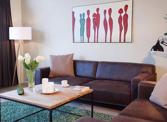 Aussenansicht des Ferienhauses VZ1178 in Kamperland, Zeeland, mit moderner Architektur und Garten.