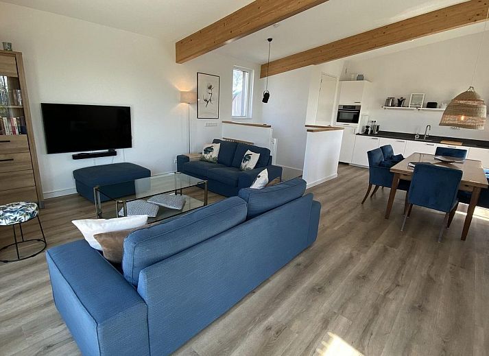 VZ948 Ferienvilla Kamperland, stilvoller Aussenbereich mit Terrasse in Kamperland, Noord-Beveland, Zeeland.