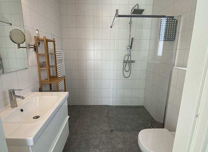 VZ948 Ferienvilla Kamperland, Panoramablick vom Balkon in Kamperland, Nord-Beveland, Zeeland.