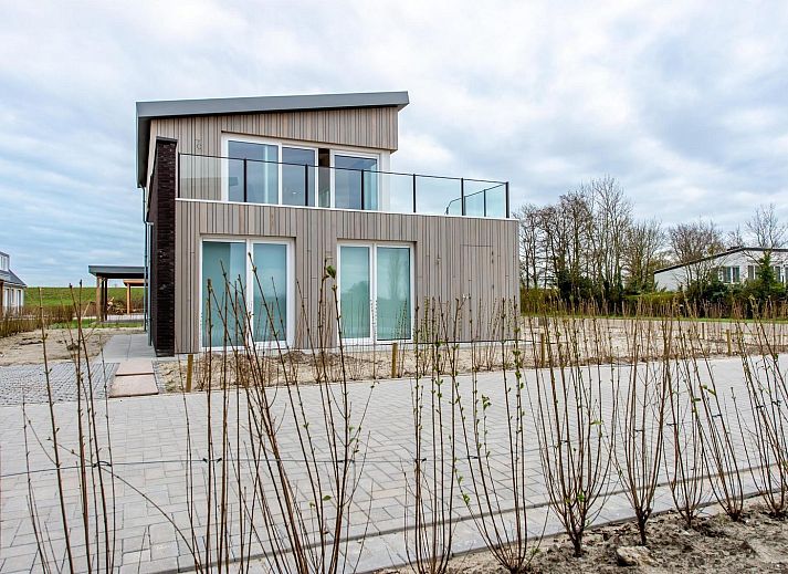 Helles Wohnzimmer in VZ1180 Ferienhaus in Kamperland mit moderner Einrichtung in Zeeland.