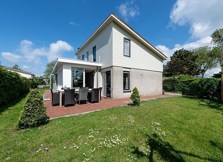 VZ1171 Freistehendes Ferienhaus in Kamperland mit sonniger Terrasse und gruenem Garten in Noord-Beveland, Zeeland.