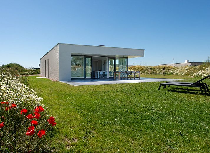 Gemuetliche Sitzecke in Waterline 31 | De Groote Duynen, Kamperland, Ferienhaus mit Blick auf den Garten.