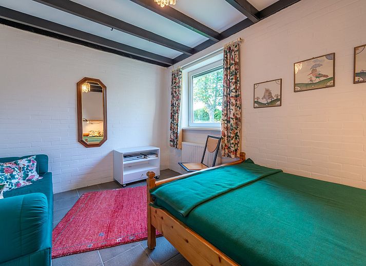 Bungalow Dennenlaan 7 | Ruiterplaat mit gruenem Garten in Kamperland, Noord-Beveland, Zeeland.