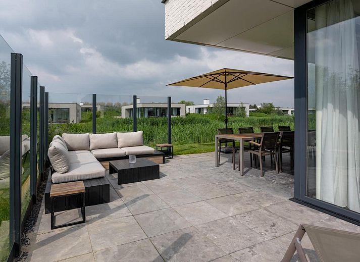 Stilvolle Details im Wohnzimmer der Zandbank 23 | De Groote Duynen, Kamperland.