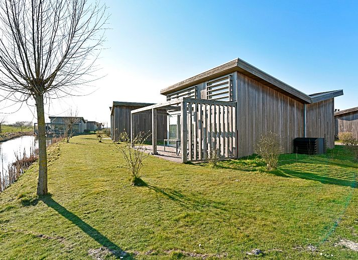 Verblijf 5903519 - Vakantiewoning Noord-Beveland - Vrijstaande woning in kamperland