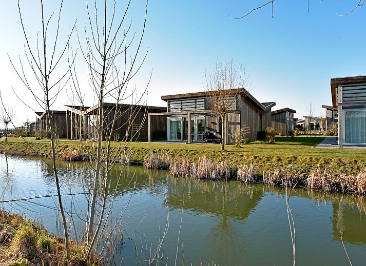 Verblijf 5903519 - Vakantiewoning Noord-Beveland - Vrijstaande woning in kamperland