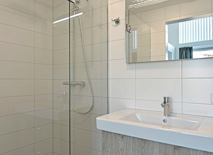 Verblijf 5903519 - Vakantiewoning Noord-Beveland - Vrijstaande woning in kamperland