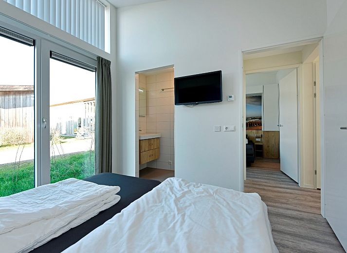 Verblijf 5903519 - Vakantiewoning Noord-Beveland - Vrijstaande woning in kamperland