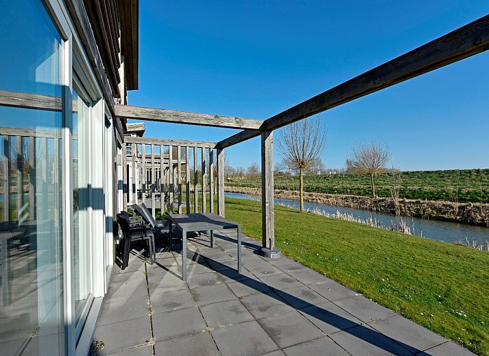 Verblijf 5903519 - Vakantiewoning Noord-Beveland - Vrijstaande woning in kamperland