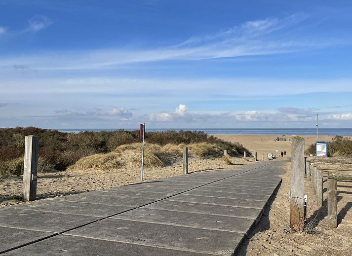 Guest house 5903530 - Holiday property Noord-Beveland - Vakantiehuis RBR 164 - Beach Resort Kamperland